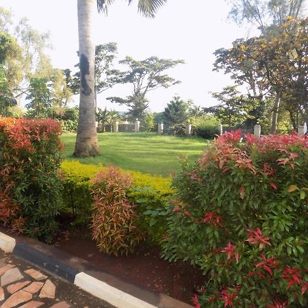 Tourist Bay Hotel Jinja Exterior photo